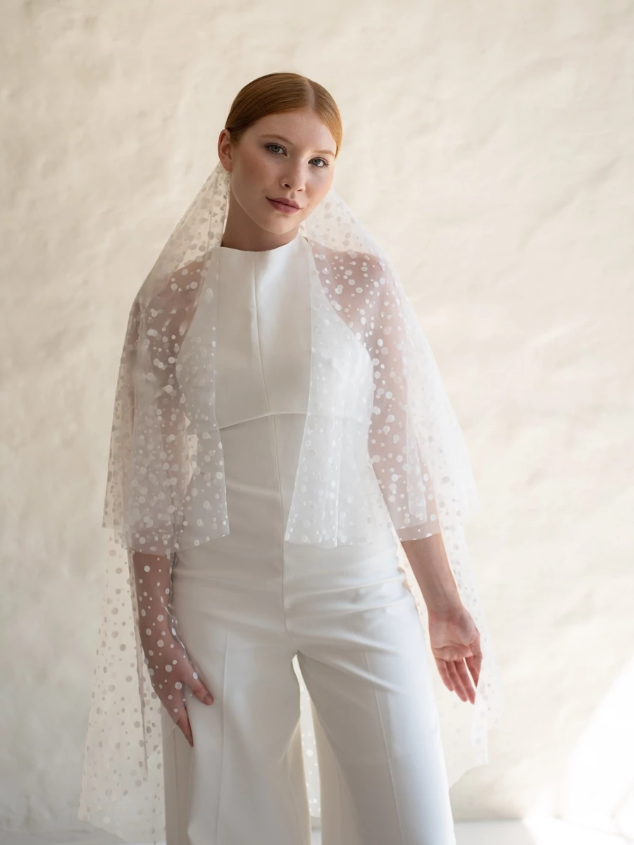 ÉLISE - Pöttyös tüllfátyol blusherrel