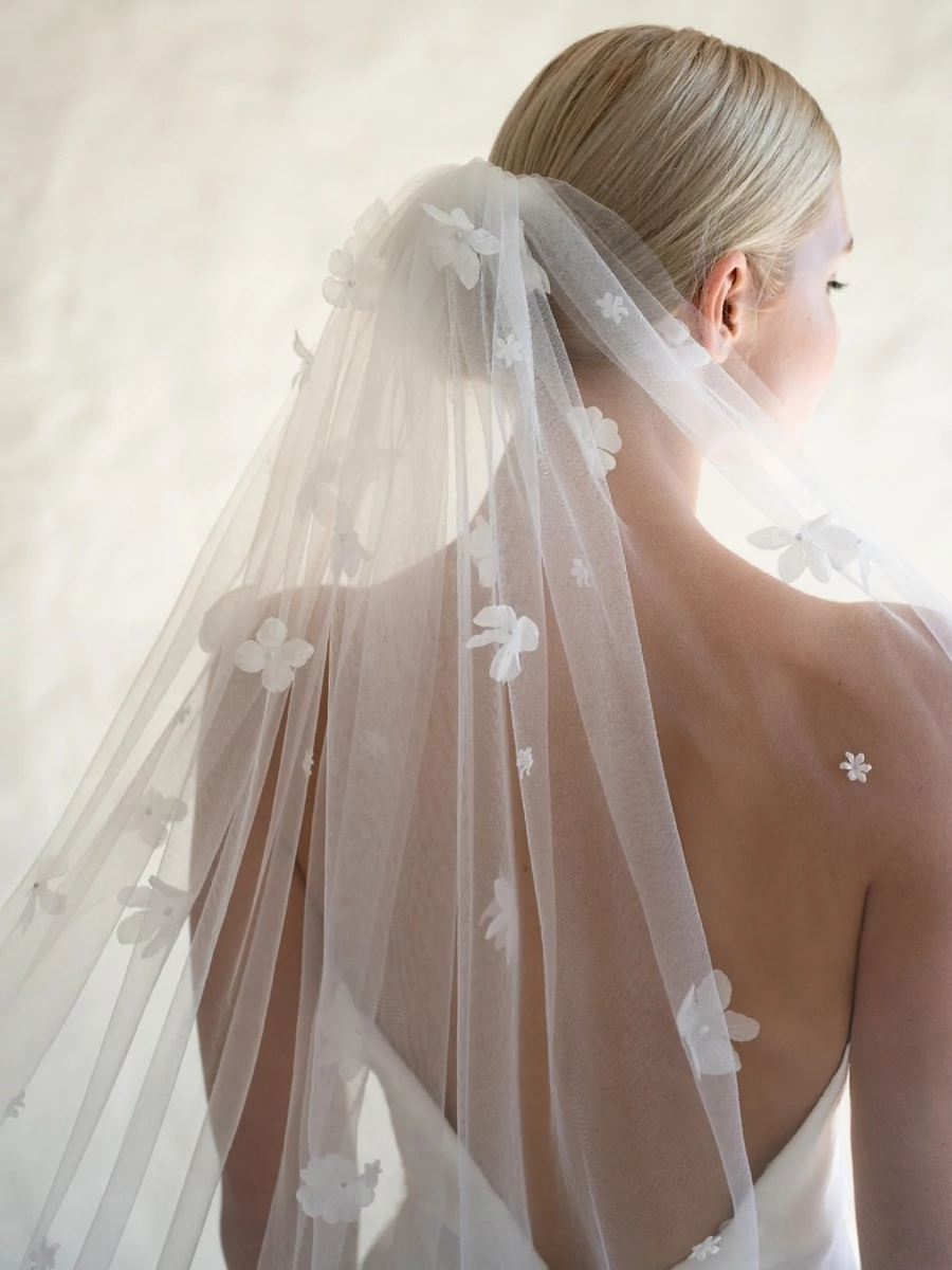 FLORA - 3D virágos tüllfátyol