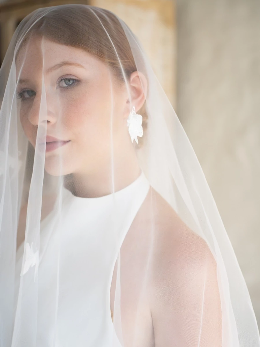 SERENA - tüllfátyol 3D pillangó applikációval